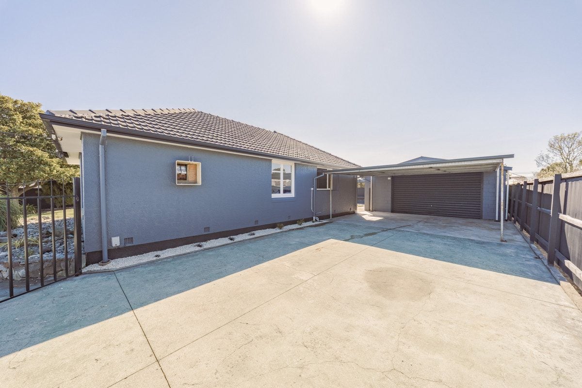 15 Quebec Place, Wainoni, Christchurch - Carousel 19