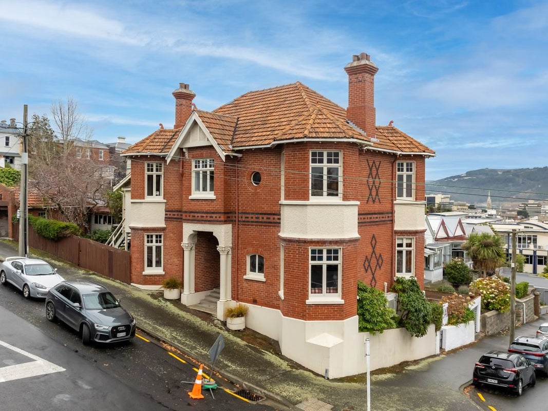 82 Melville Street, Dunedin Central, Dunedin - Carousel 1