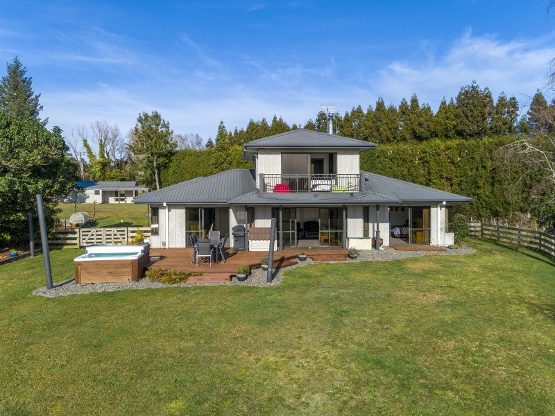 5 Bonnieglen Road, Omanawa, Tauranga - Carousel 1