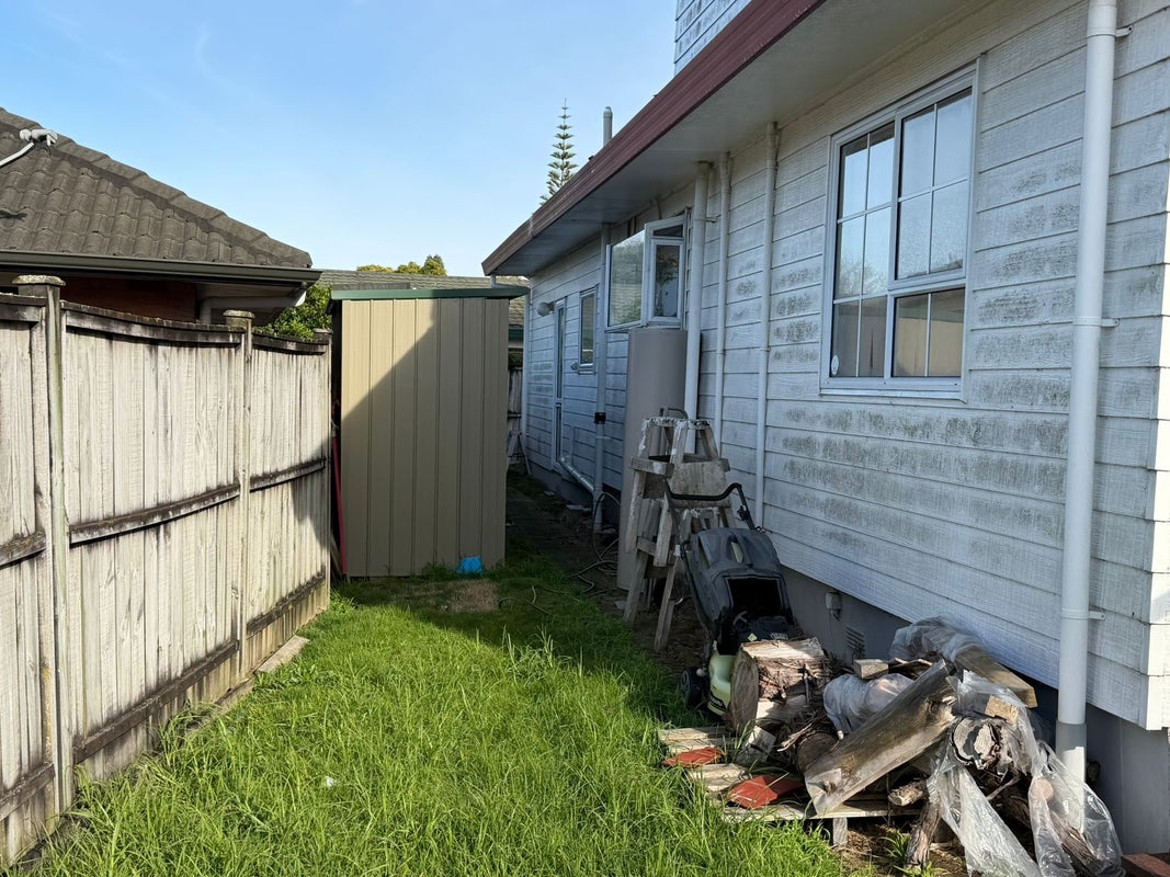 8 Evanda Crescent, Conifer Grove, Takanini - Carousel 5