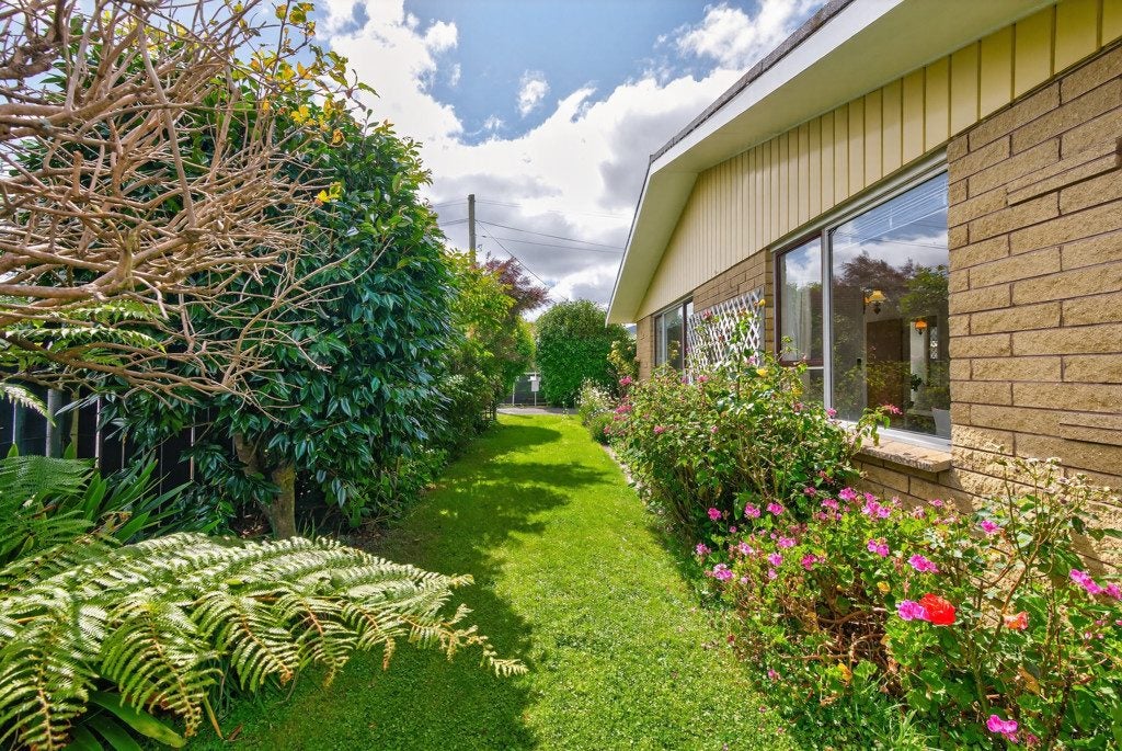 1/964 High ST, Avalon, Lower Hutt - Carousel 1