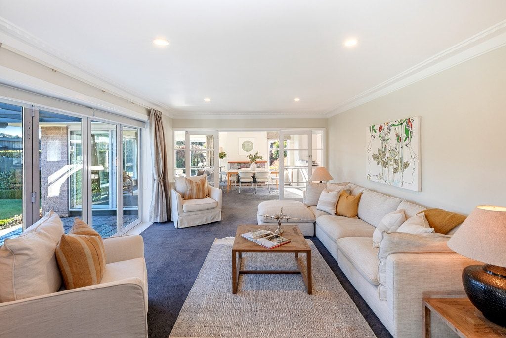 17 Ilfracombe Place, Burnside, Christchurch - Carousel 2