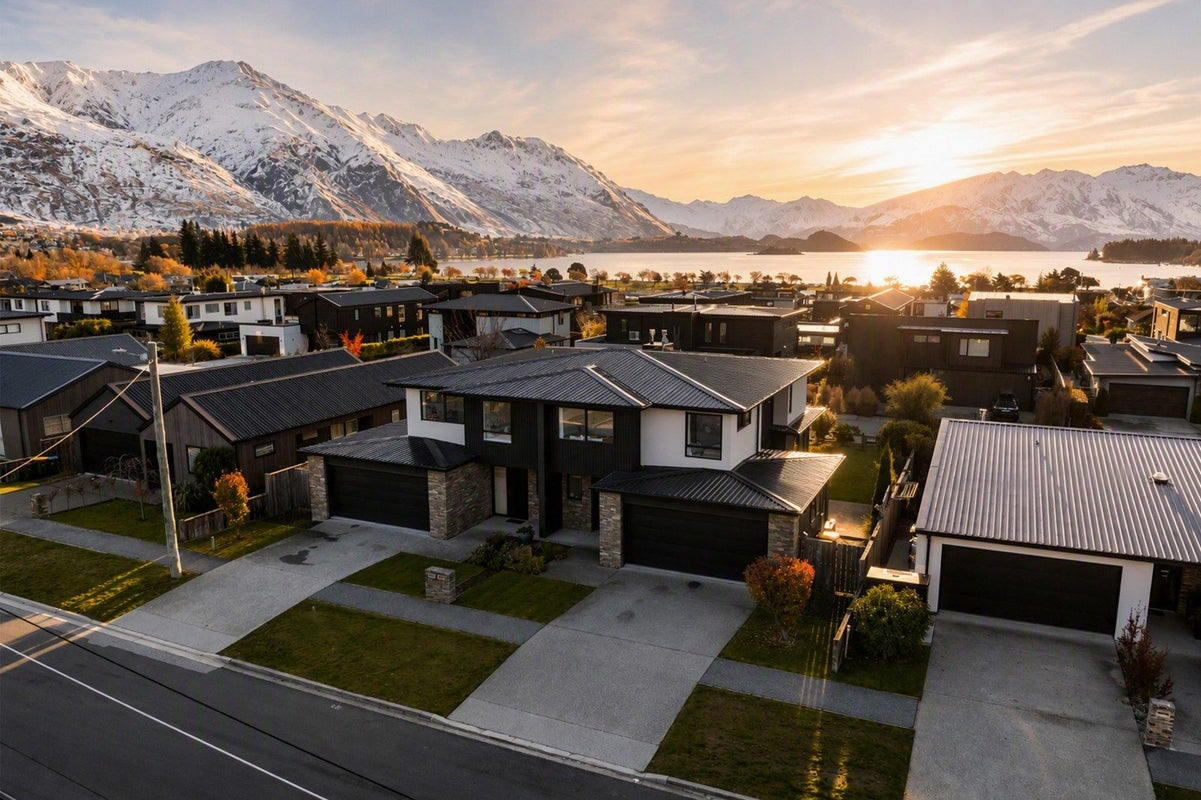 45 Tenby Street, Wanaka, Wanaka - Carousel 1