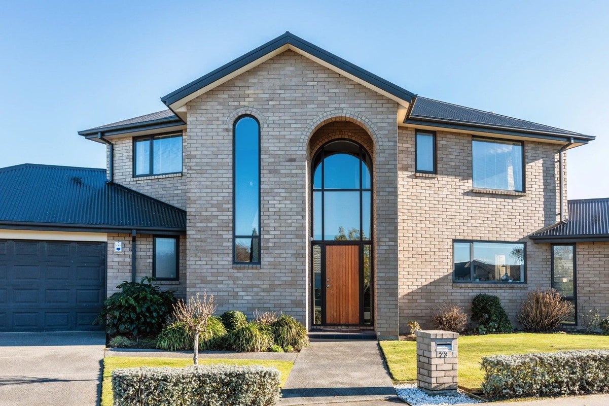 23 Cassinia Gardens, Aidanfield, Christchurch - Carousel 2