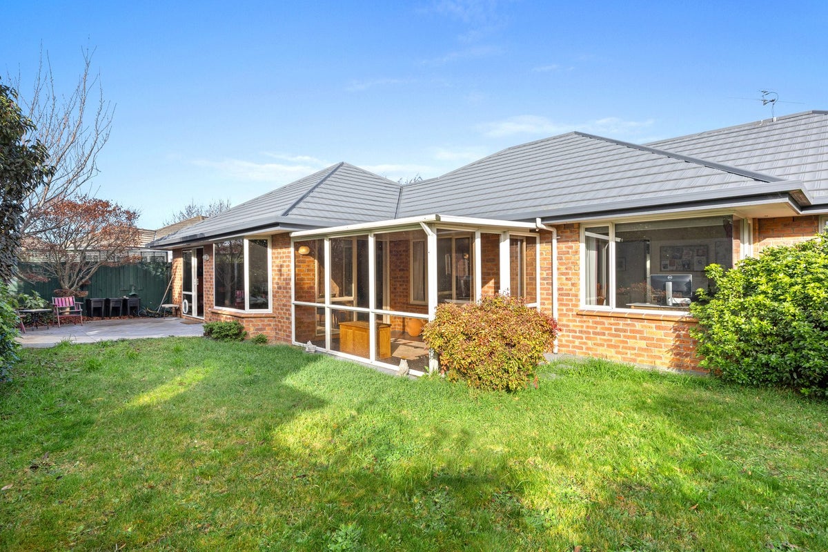 148 Brookside Terrace, Bryndwr, Christchurch - Carousel 1