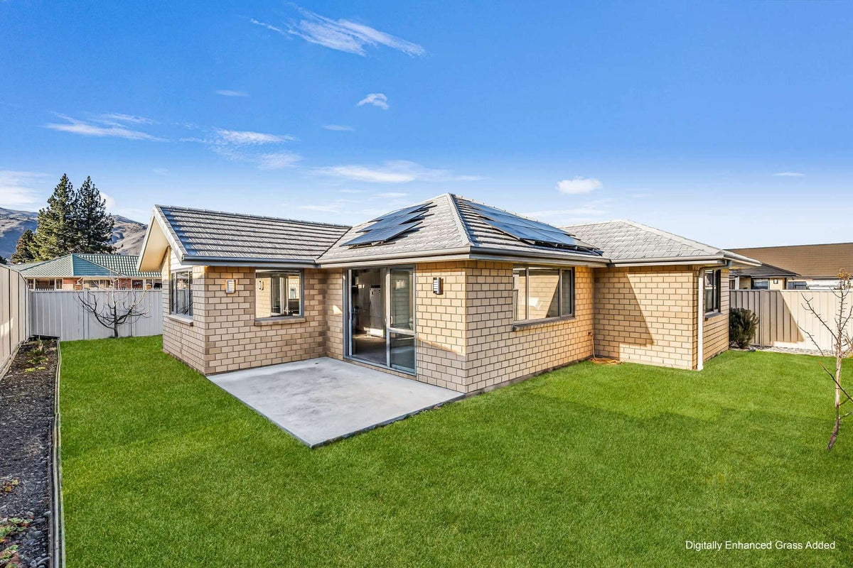 8A Mead Avenue, Cromwell, Cromwell - Carousel 1