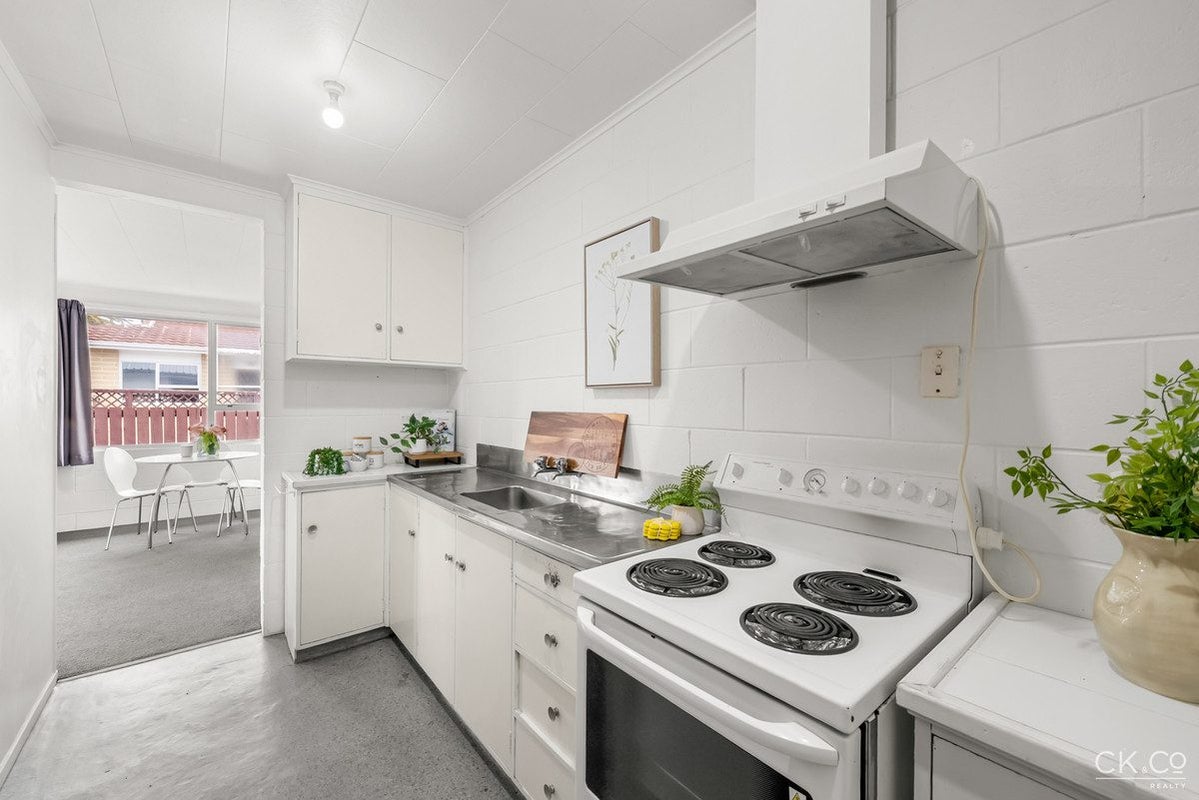 1/50 Miro Street, Trentham, Upper Hutt - Carousel 2