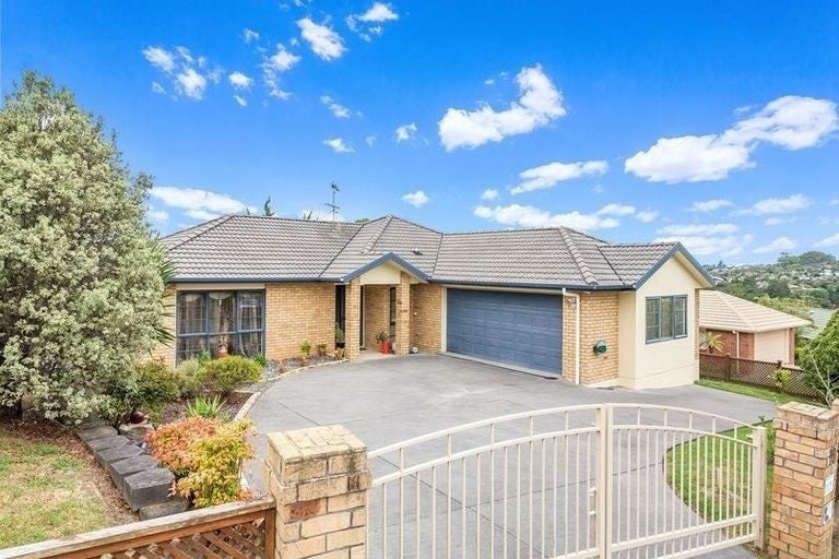 10 Fulmar Way, Unsworth Heights, Auckland - Carousel 1
