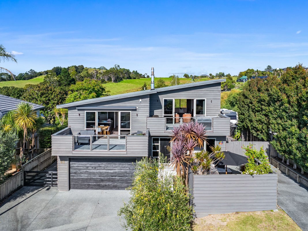 63 Athol Place, Algies Bay, Warkworth - Carousel 1