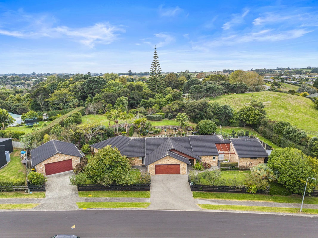 6 Springvale Road, Waiuku, Waiuku - Carousel 1
