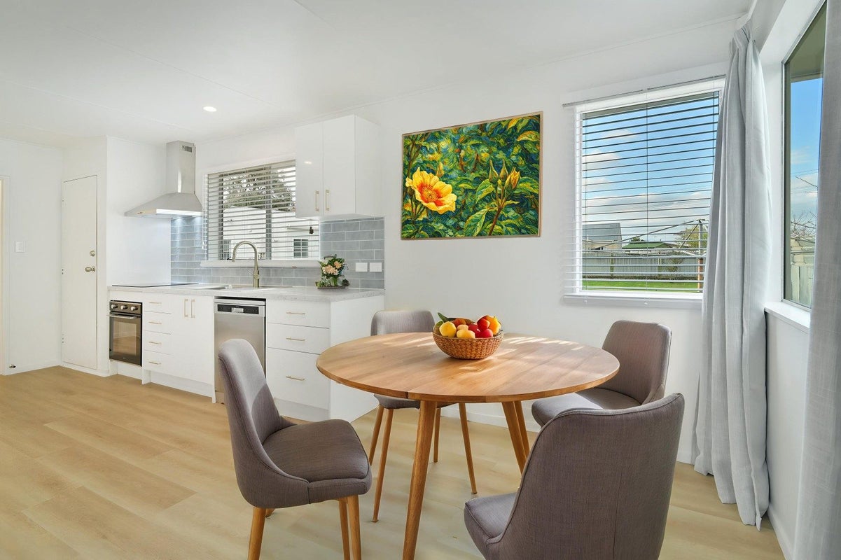 24 Palgrave Avenue, Flaxmere, Hastings - Carousel 2