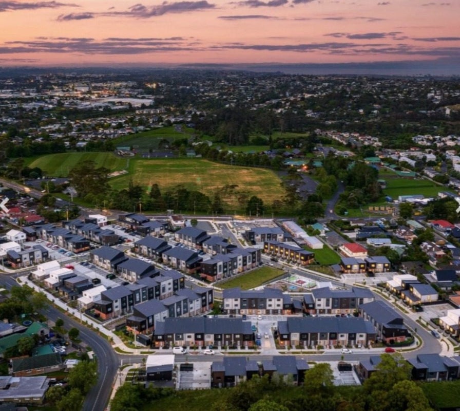 339 Glengarry Road, Glen Eden, Auckland - Carousel 15