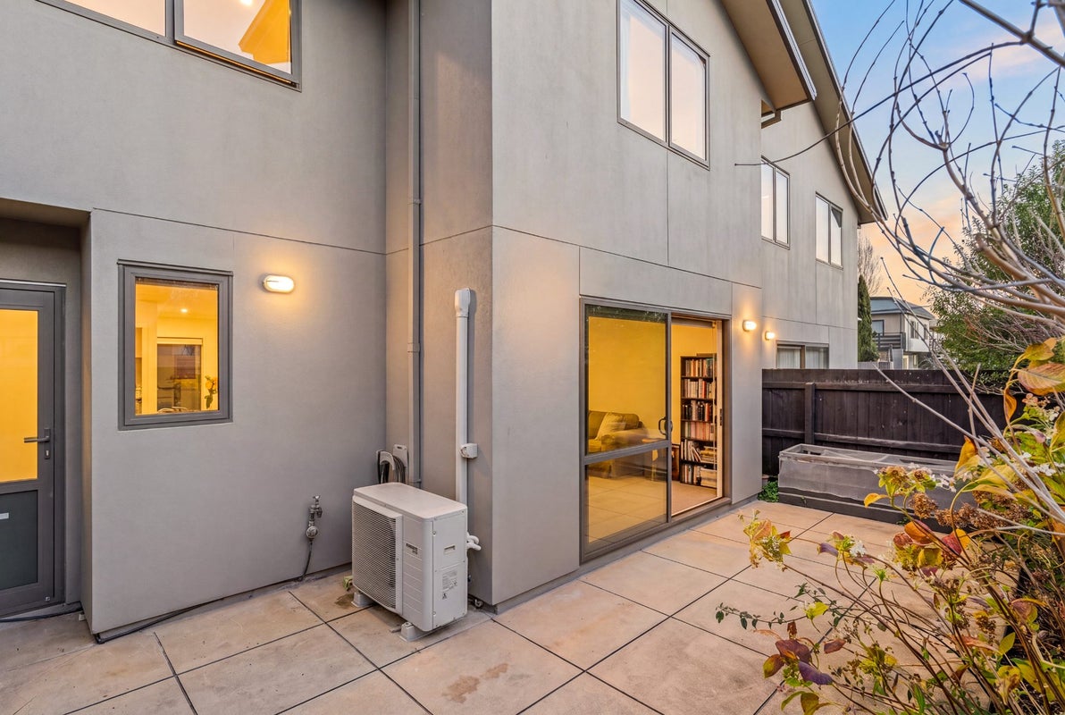 2/38 Brockworth Place, Riccarton, Christchurch - Carousel 18
