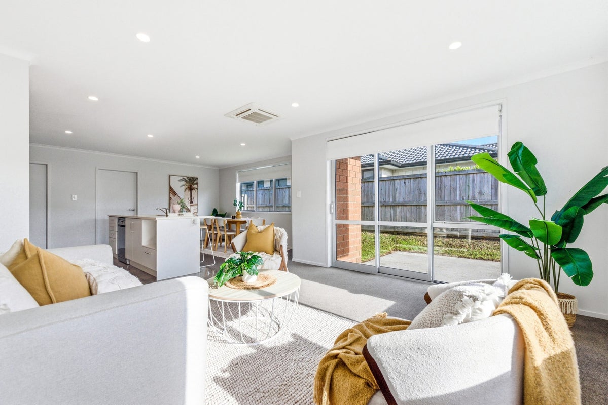 81A Hastings Road, Pyes Pa, Tauranga - Carousel 1