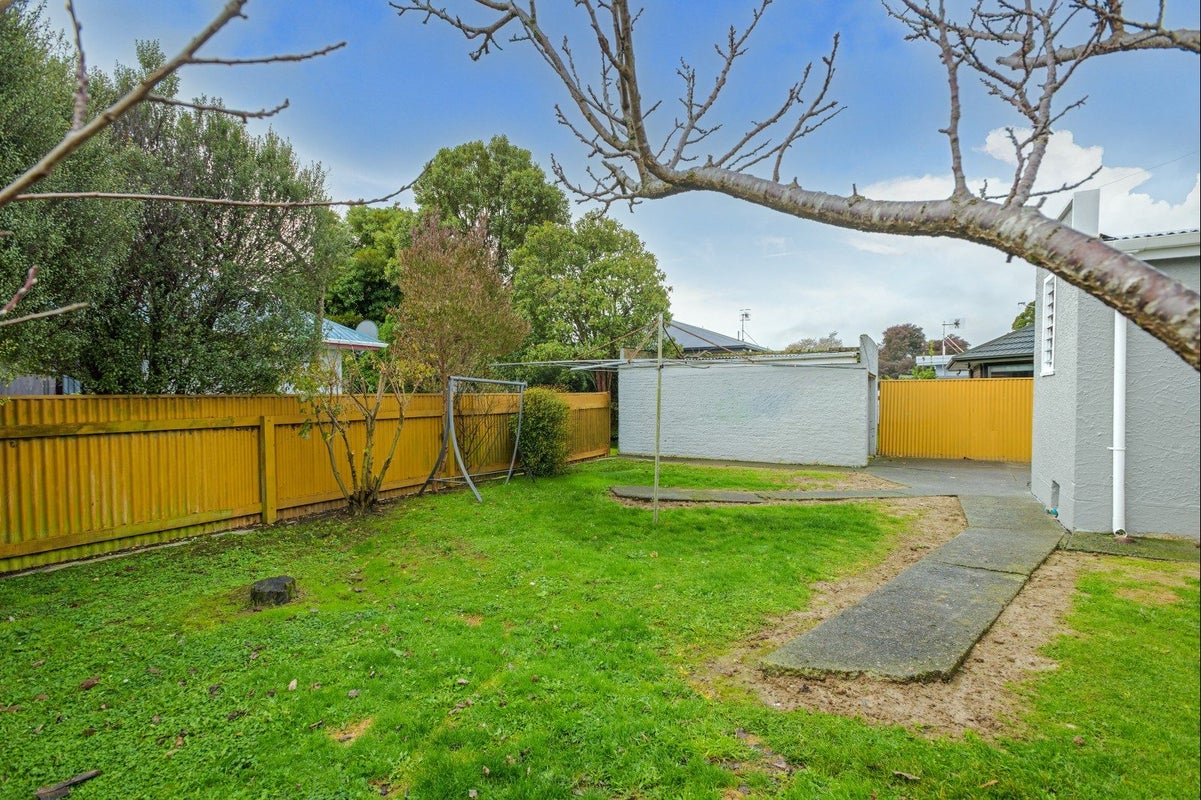 33 Rewa Street, Takaro, Palmerston North - Carousel 8