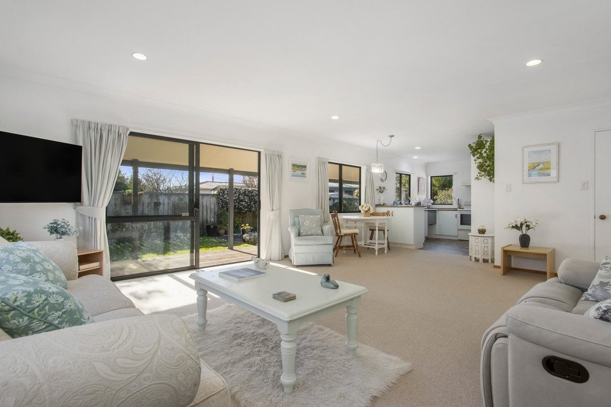 106B Park road , Katikati, Western Bay Of Plenty - Carousel 1