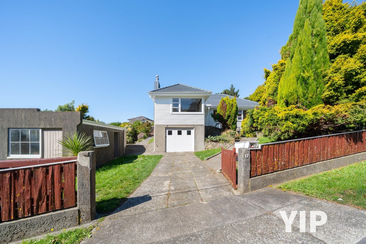 17 Hollies Crescent, Johnsonville, Wellington - Carousel 1