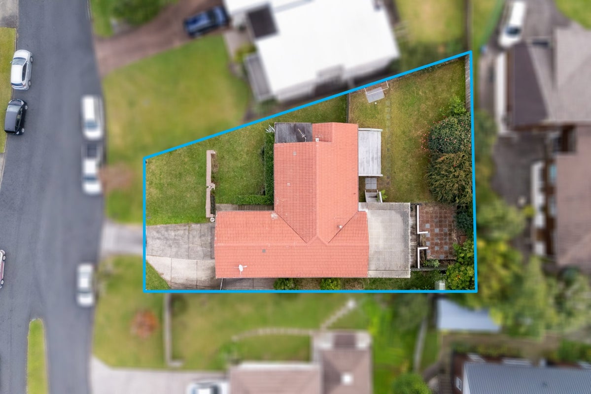 3 Trevone Place, Forrest Hill, Auckland - Carousel 1