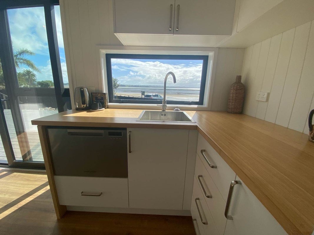 2/75 Torkar Road, Clarks Beach, Auckland - Carousel 1