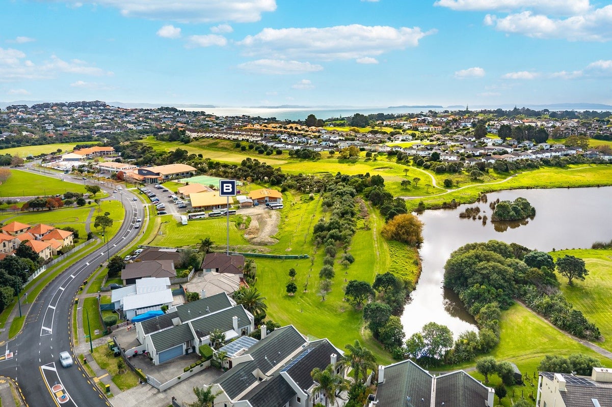 155 Gulf Harbour Drive, Gulf Harbour, Whangaparaoa - Carousel 2
