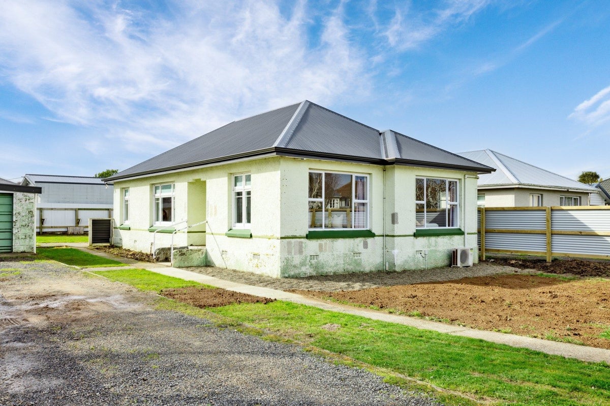199 Margaret Street, Glengarry, Invercargill - Carousel 24