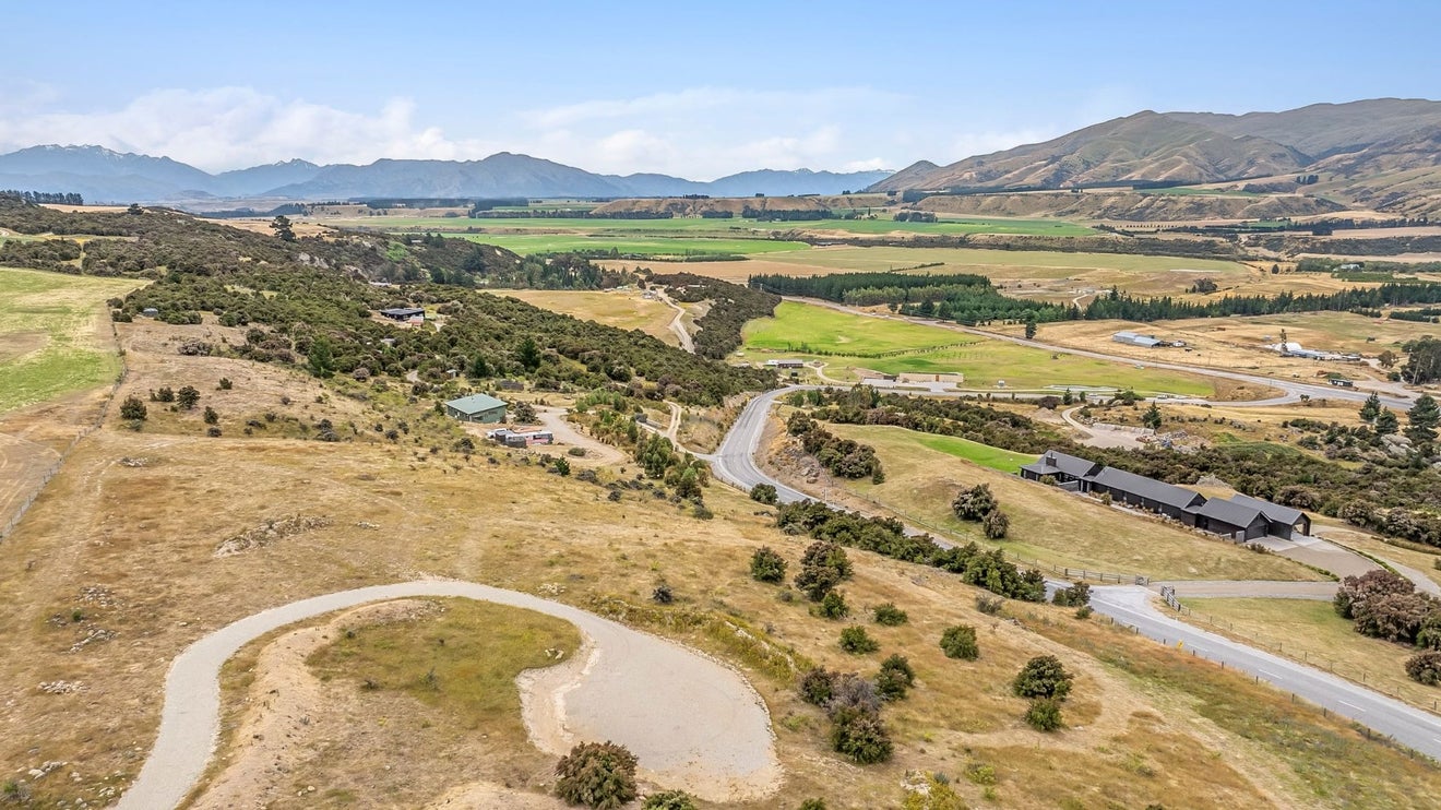 62 Pukerangi Drive, Queensberry, Cromwell - Carousel 22