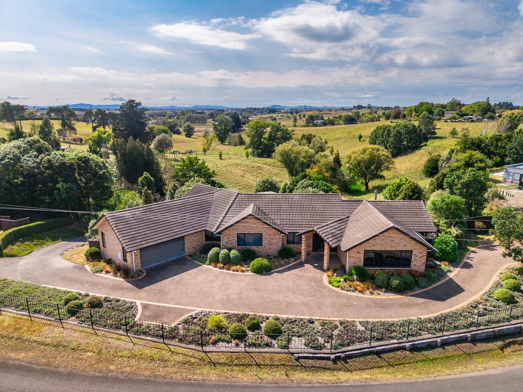 69 Bowman Road, Whatawhata, Hamilton - Carousel 1