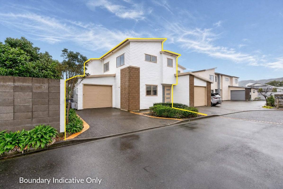 5 Latimer Way, Petone, Lower Hutt - Carousel 22