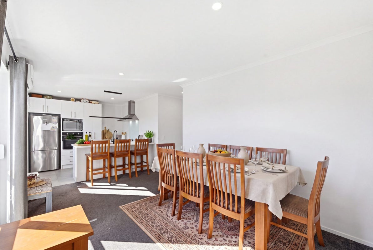 116 Kuaka Drive, Takanini, Auckland - Carousel 2