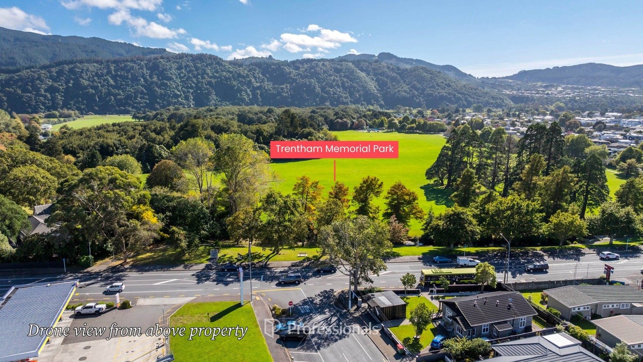 2/15 Gower Street, Silverstream, Upper Hutt - Carousel 17