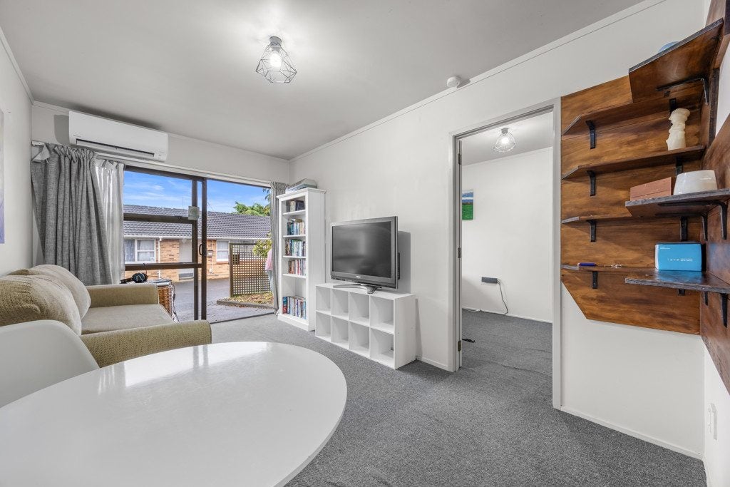 22/85 Edmonton Road, Henderson, Auckland - Carousel 1