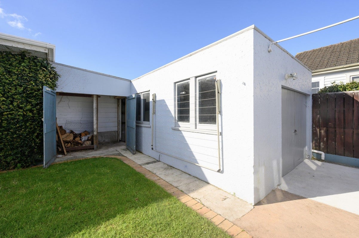 25 Pooles Road, Greerton, Tauranga - Carousel 18