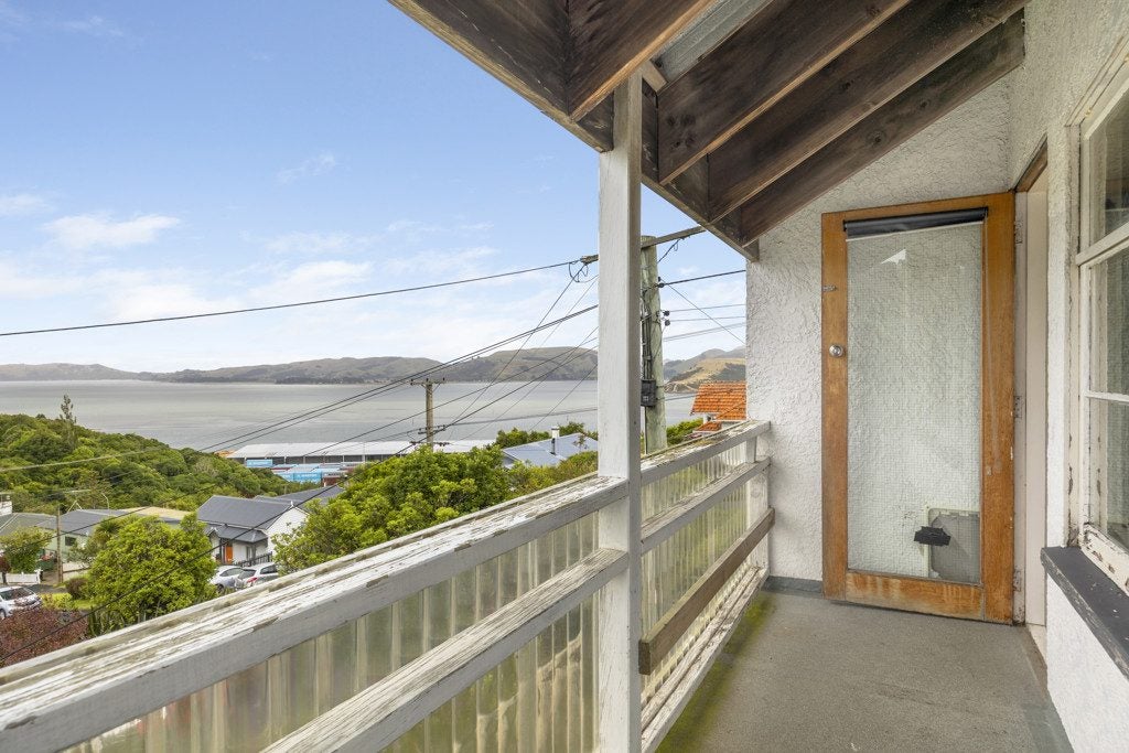 17 Constitution Street, Port Chalmers, Dunedin - Carousel 1