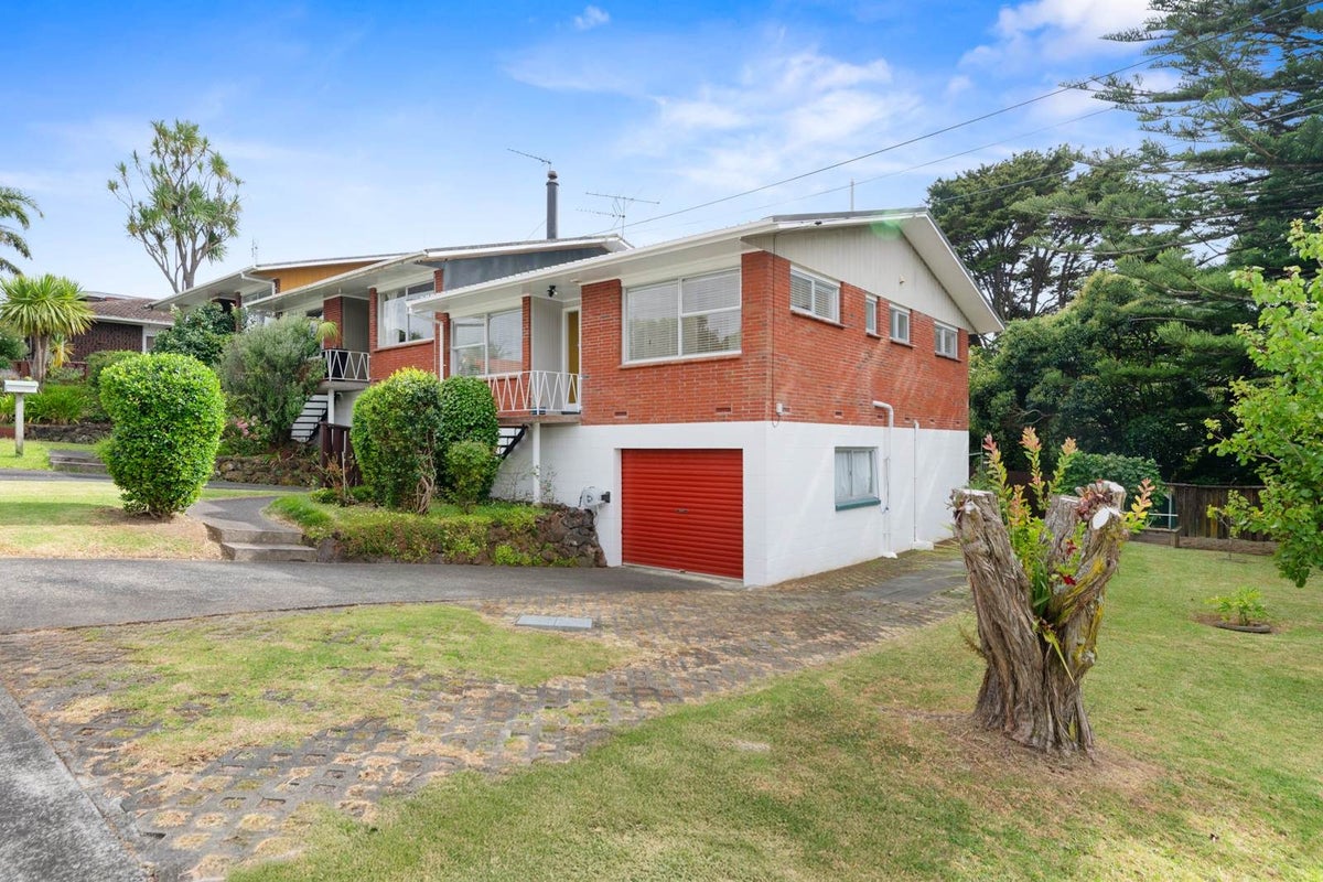 3/23 Liston Crescent, Howick, Auckland - Carousel 1
