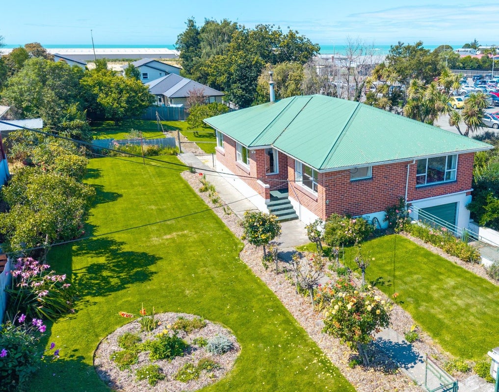 38 Edward Street, Parkside, Timaru - Carousel 1
