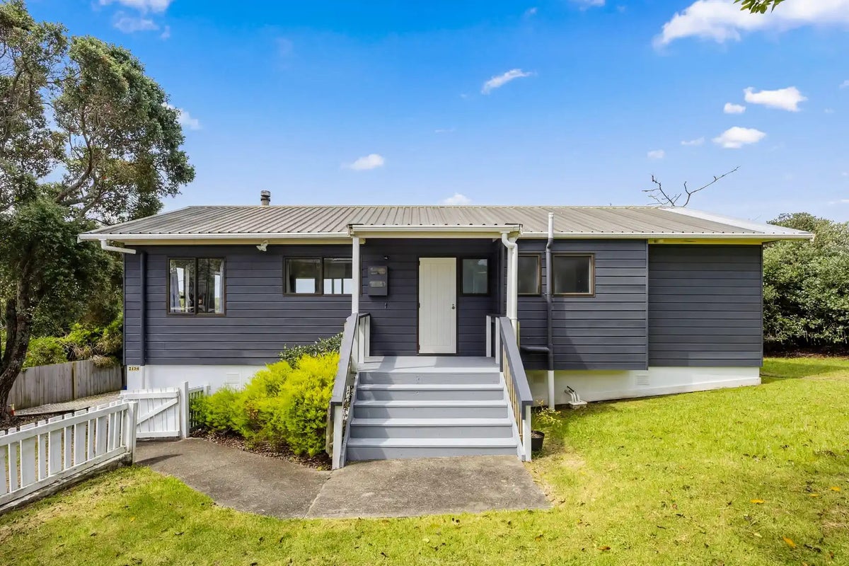 292B Rodney Street, Wellsford, Wellsford - Carousel 1