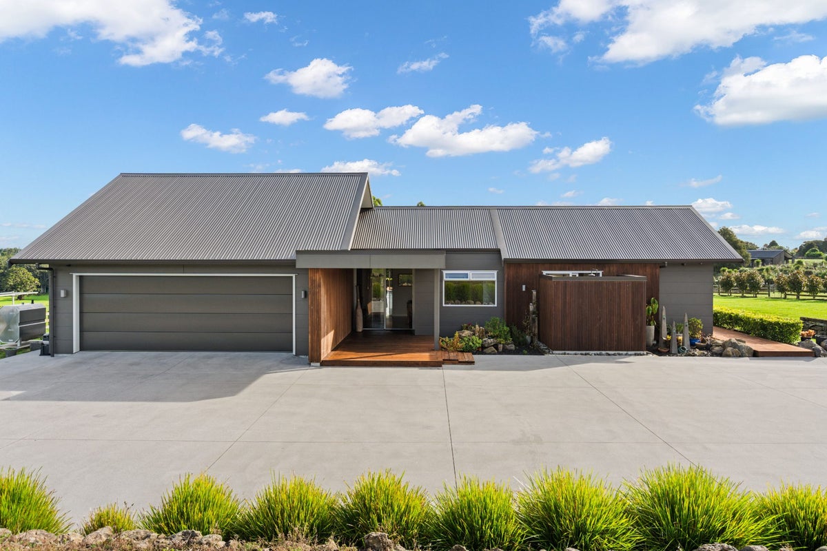 13 Capstone Place, Kamo, Kamo - Carousel 2