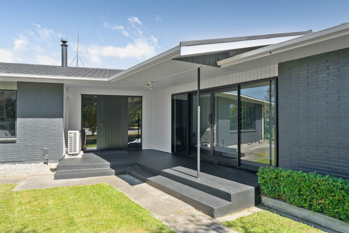 9 Plunket Street, Solway, Masterton - Carousel 2