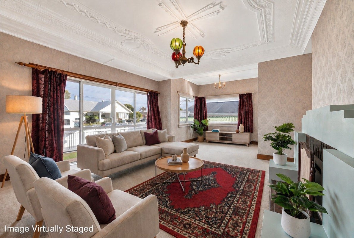 33 Beach Street, Fitzroy, New Plymouth - Carousel 2