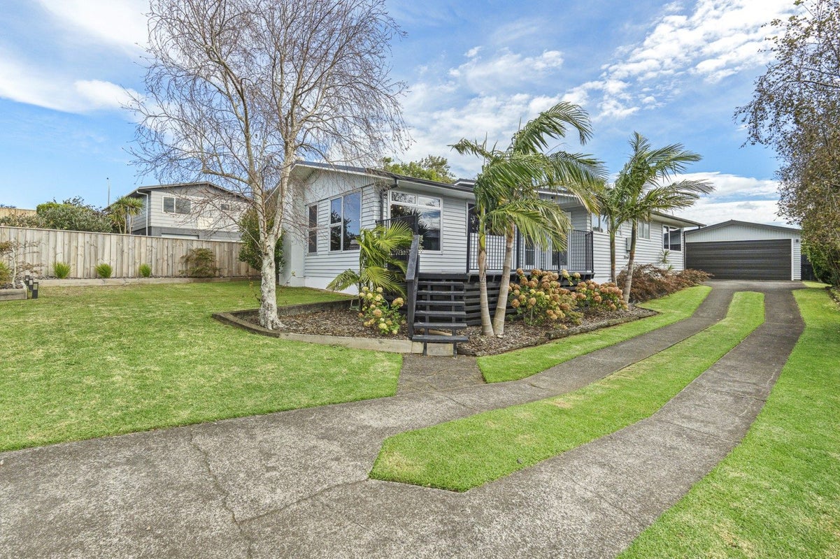 3 Erica Place, Bell Block, New Plymouth - Carousel 1