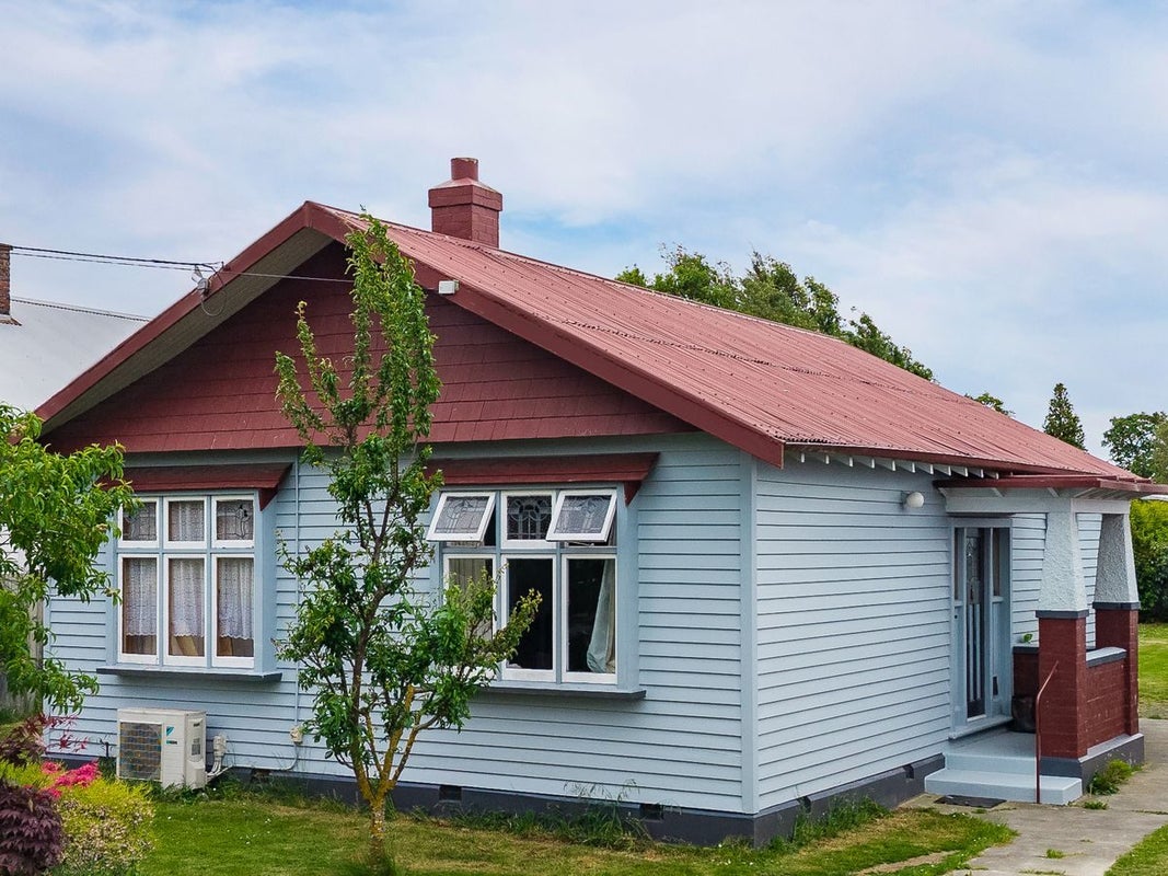 152 High Street, Waimate, Waimate - Carousel 1