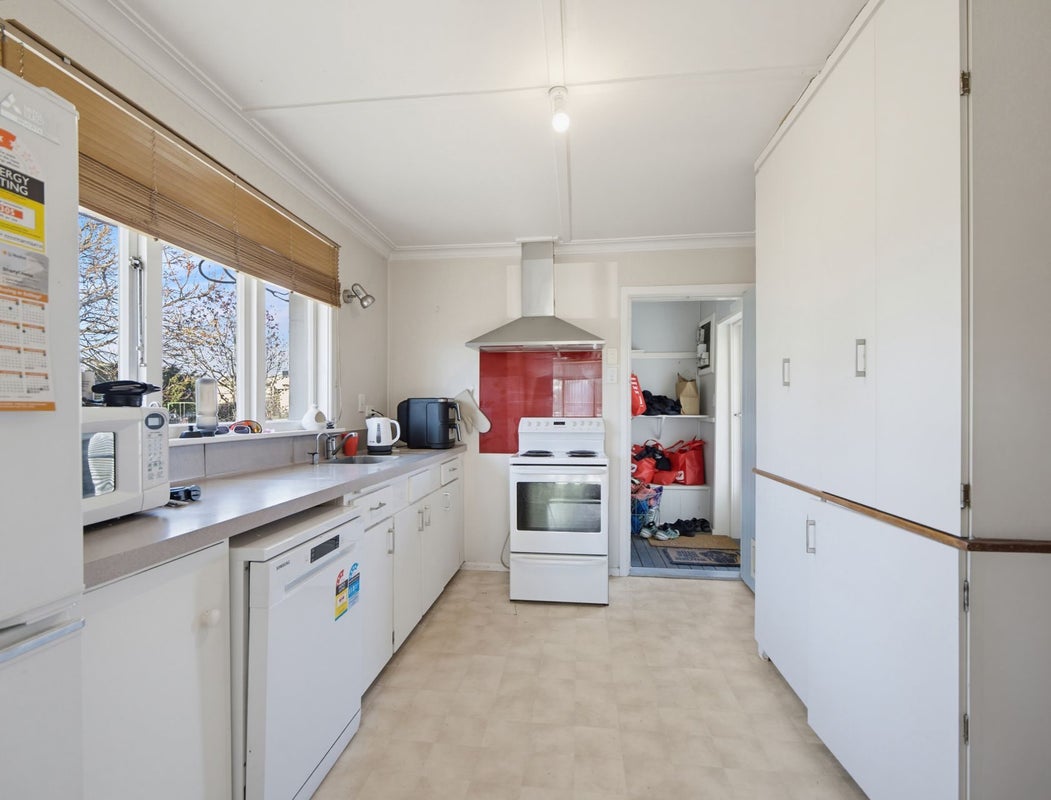 3 Frome Street, Oamaru North, Oamaru - Carousel 2