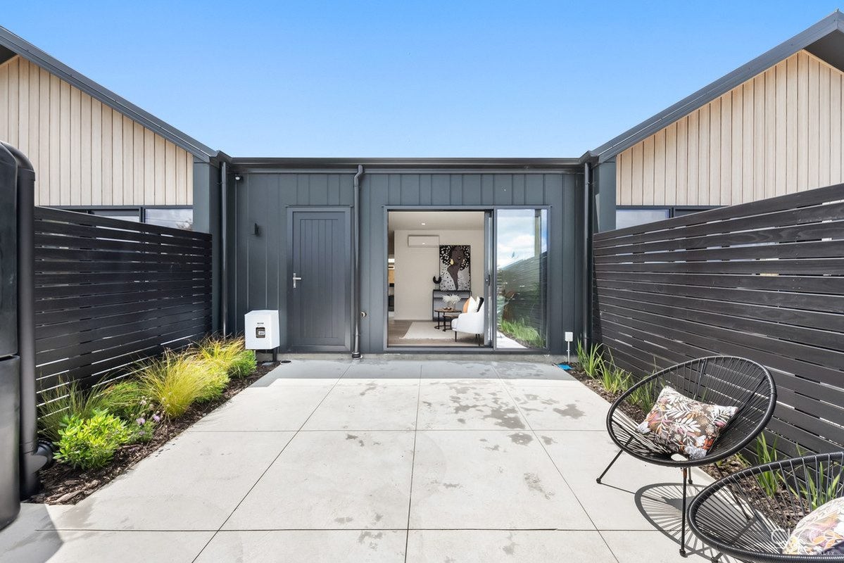 45 Murray Street, Wallaceville, Upper Hutt - Carousel 1