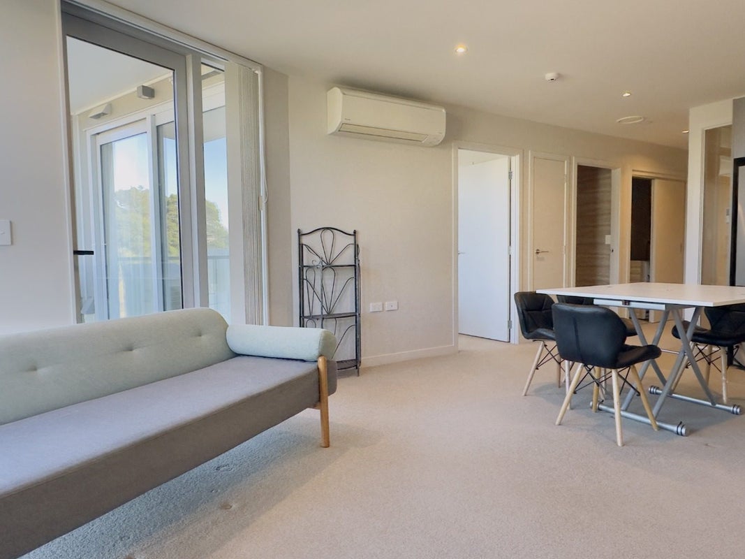 102/1 Rose Garden Lane, Albany, Auckland - Carousel 2