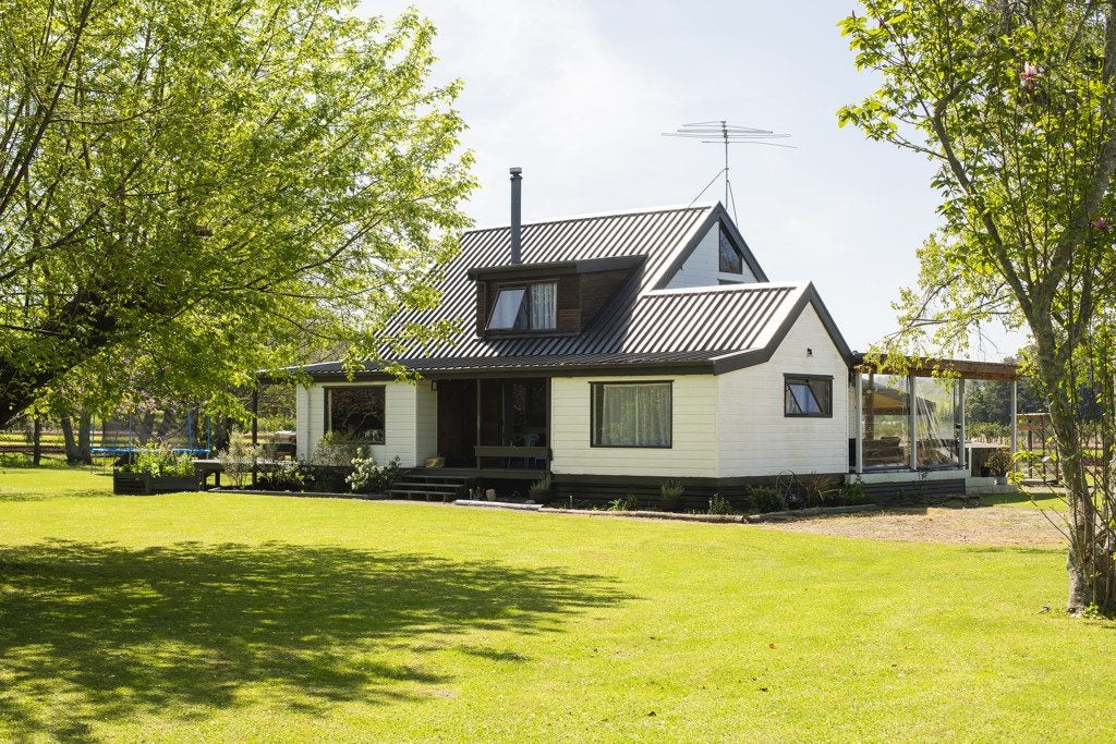 1376 Matawai Road, Ormond, Gisborne - Carousel 1