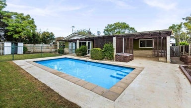 8 Ranfurly Street, Tamatea, Napier - Carousel 1