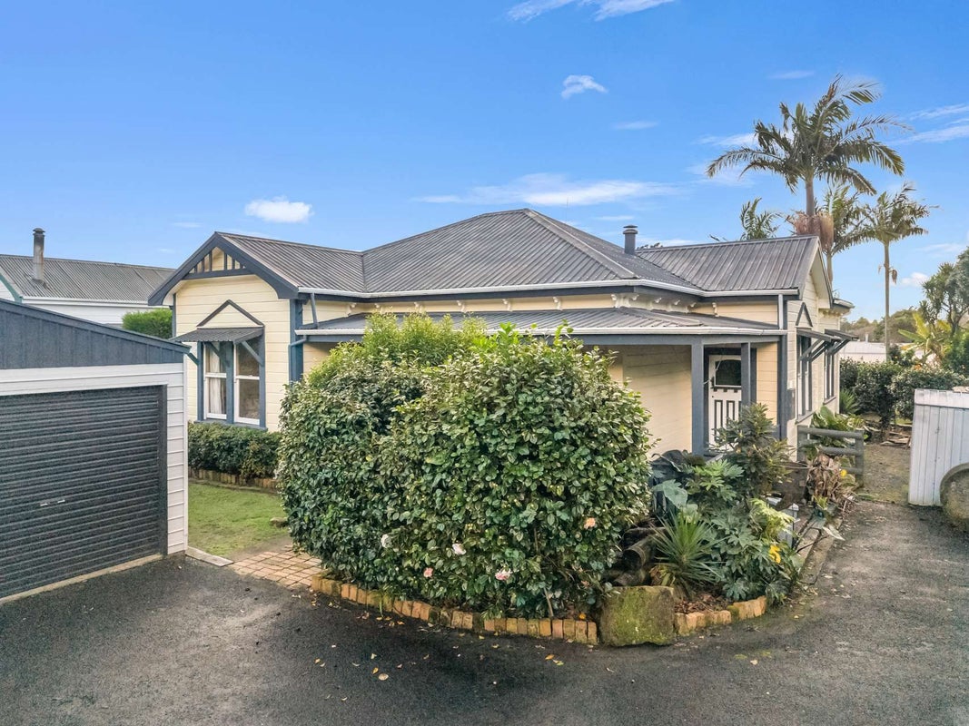 28 Pakeha Street, Matata, Whakatane - Carousel 2