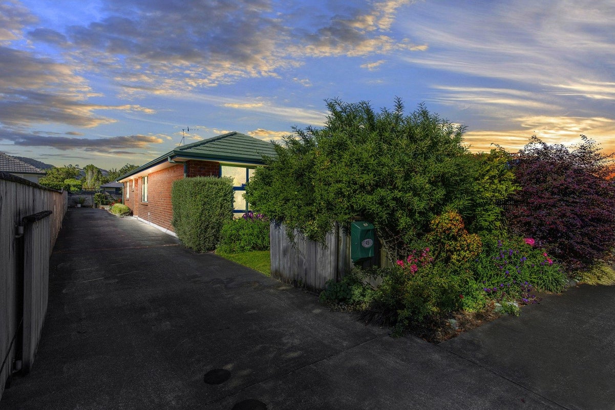 45 Shakespeare Avenue, Trentham, Upper Hutt - Carousel 2