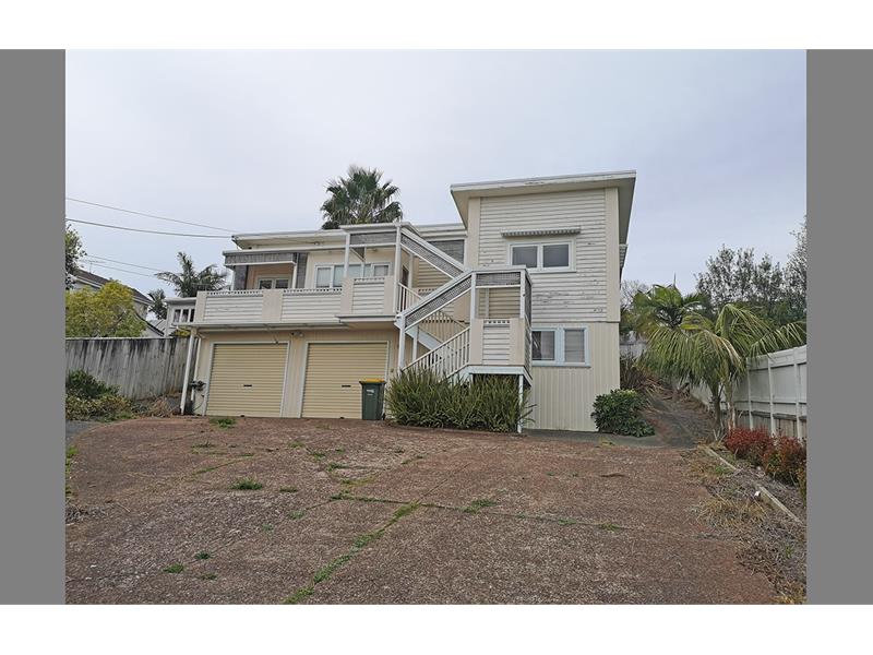 592 Beach Road, Rothesay Bay, Auckland - Carousel 1