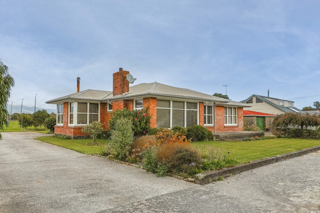 69 Eastons Road, Westport, Westport - Carousel 17